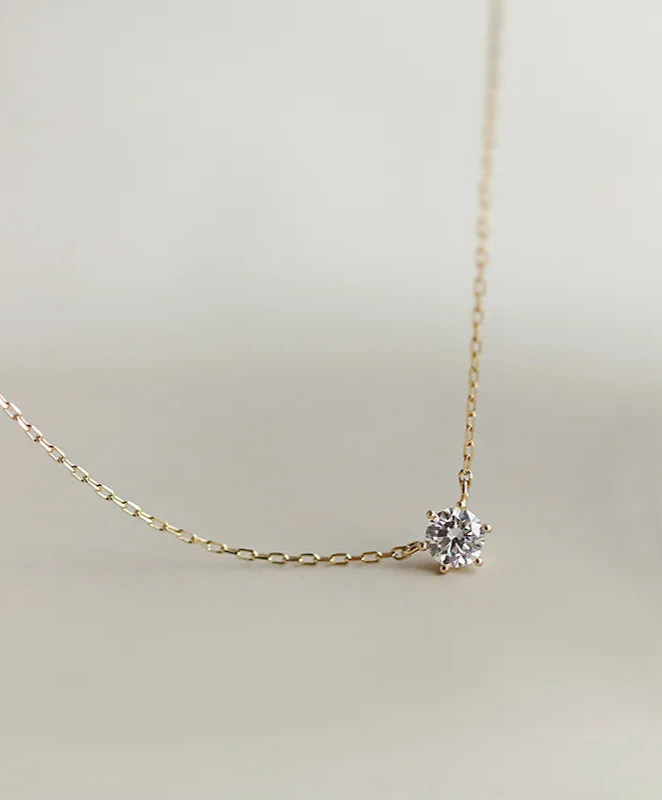Solitaire necklace